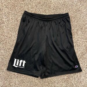 Massenomics Lift Shorts